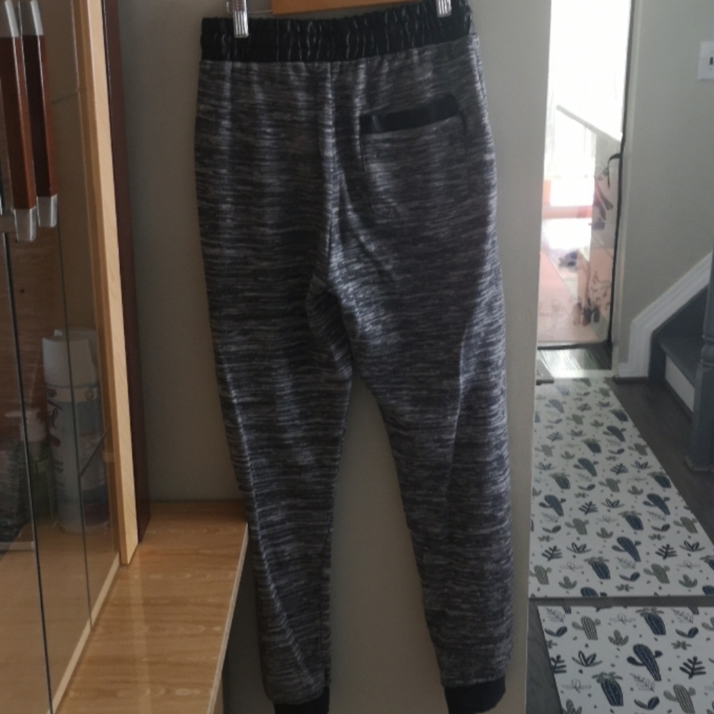 pants - Picture 2 of 2
